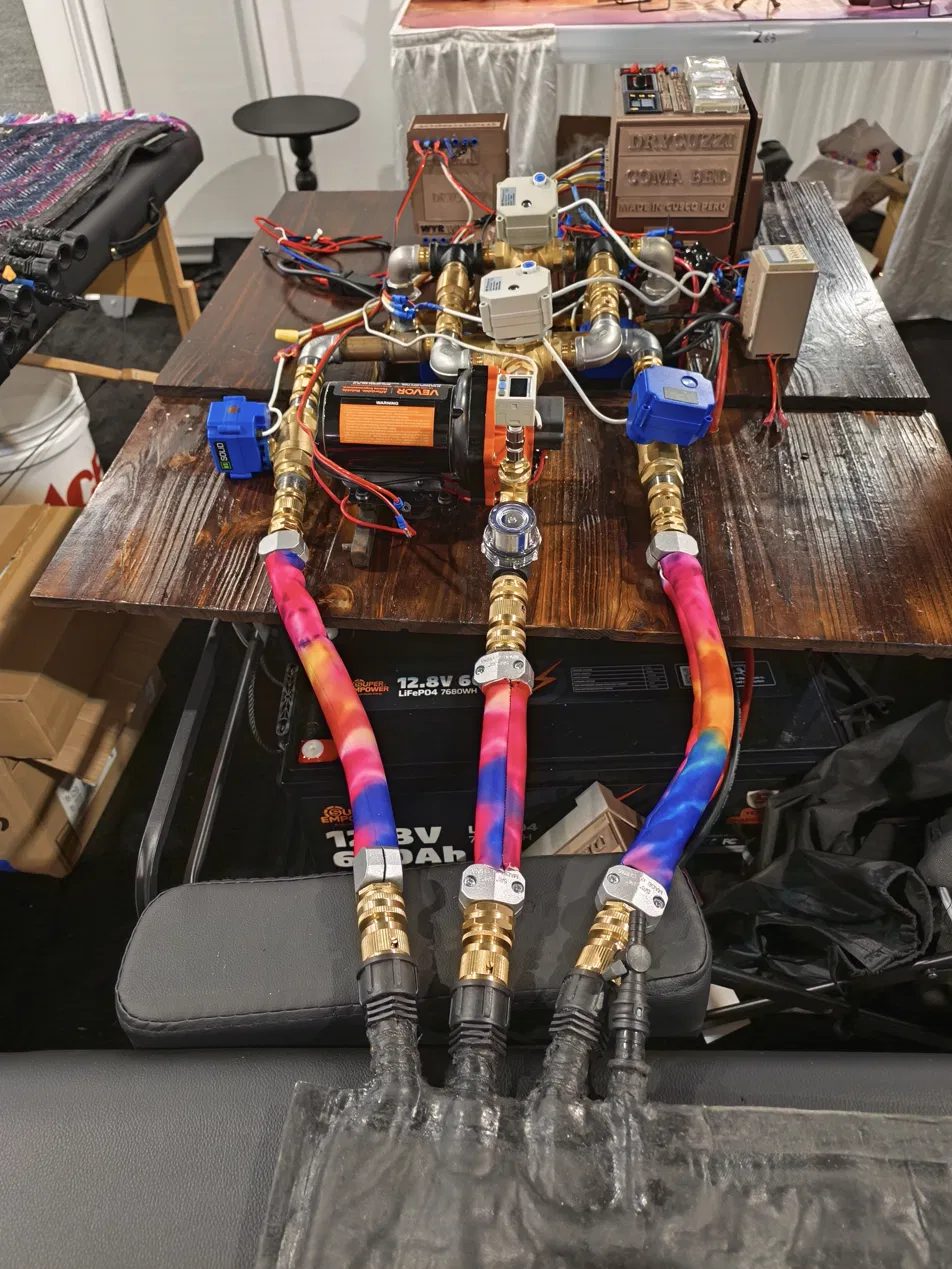 Three insulated Coma Bed feed lines running off a 12.8V LiFePO4 power bank