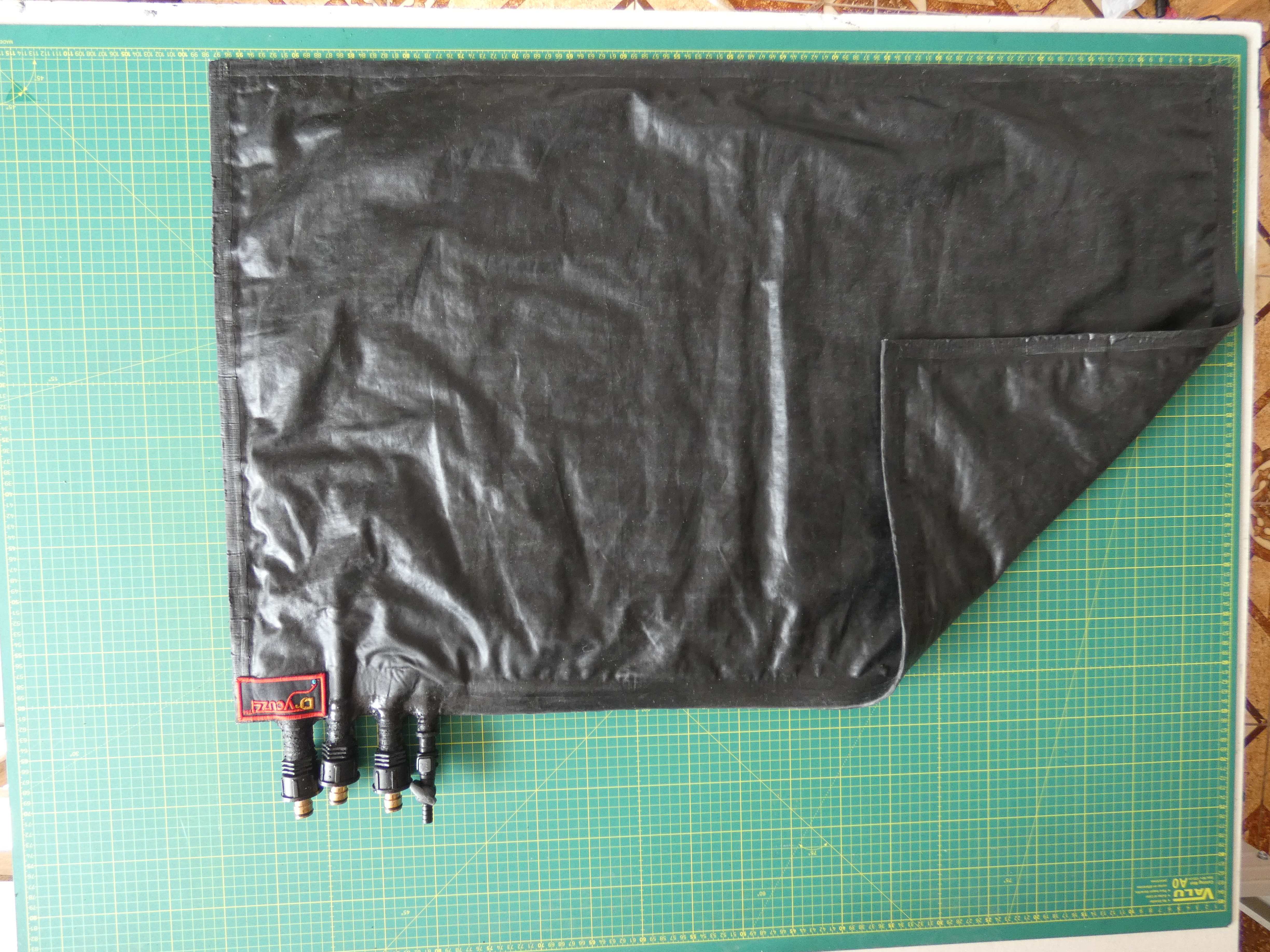 Drycuzzi waterproof inner pressure layer